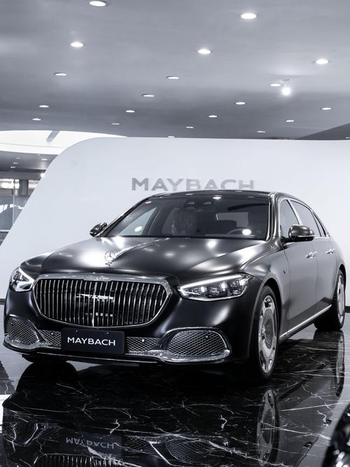 深圳53岚图汽车的售后服务让用户无忧出行，迈巴赫未来的豪华车趋势